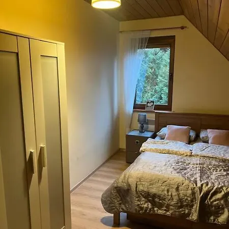Holiday home Siedlisko Musialove Nad Jeziorem 8 Osob