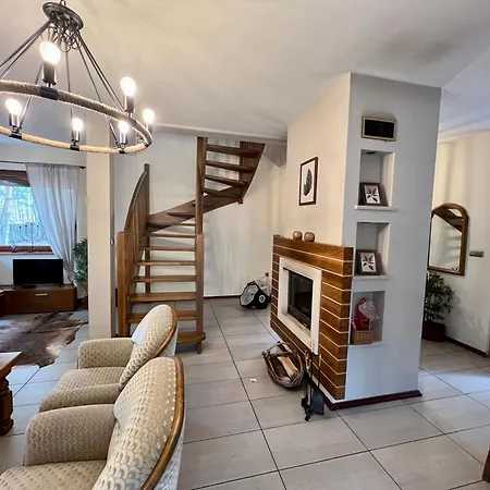 Holiday home Siedlisko Musialove Nad Jeziorem 8 Osob