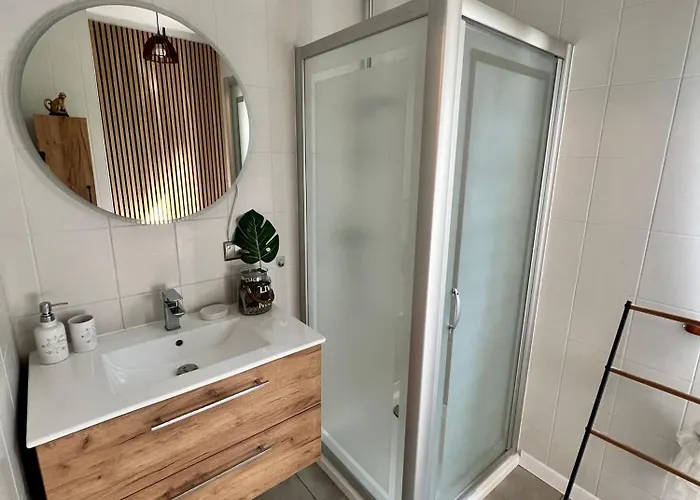 Siedlisko Musialove Nad Jeziorem 8 Osob Holiday home Lezce